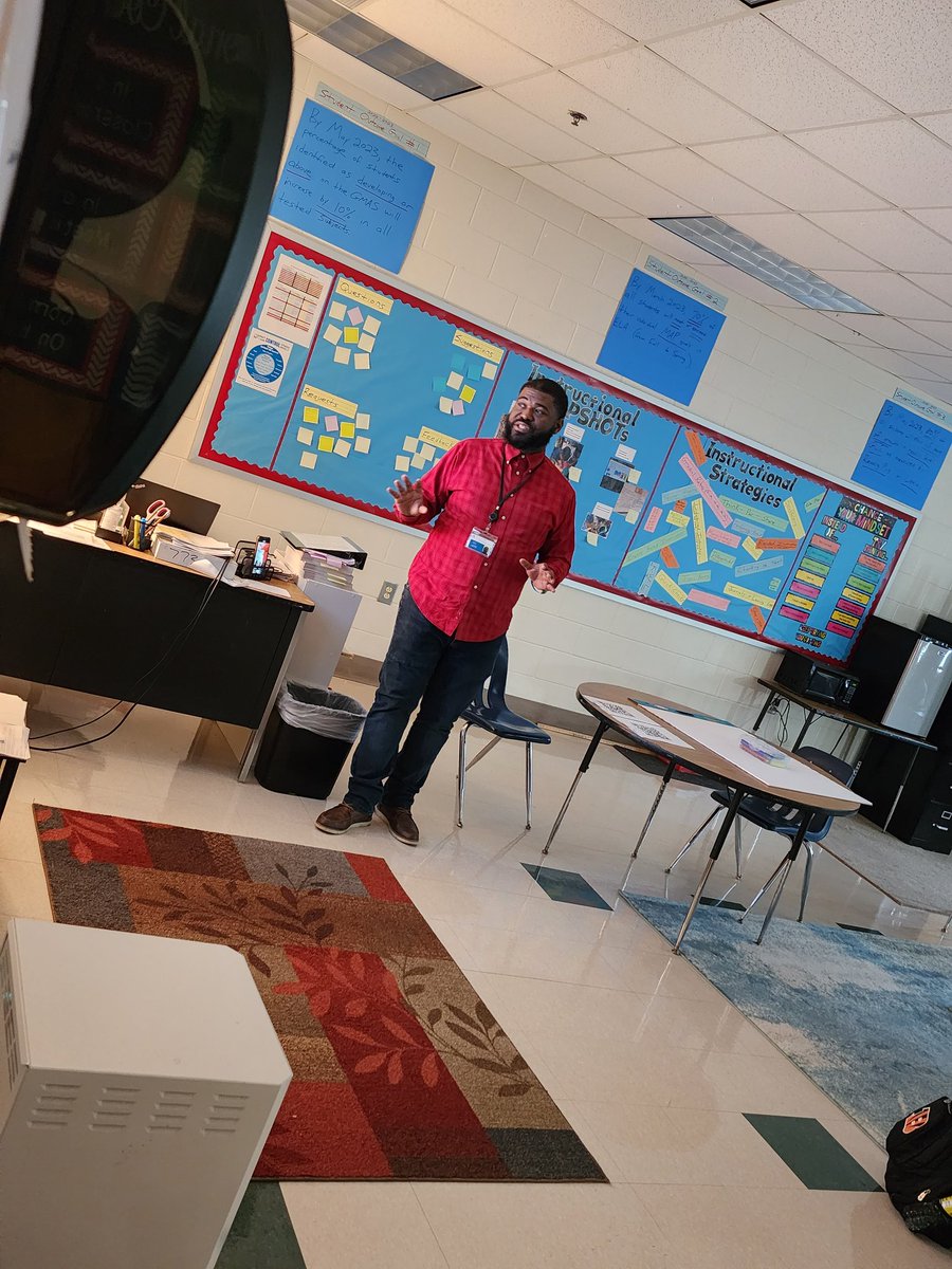 mbraggs_PriceMS's tweet photo. Our teachers said, "WHY do we always have people come in to provide PD when we already have experts in our buildings that can provide that same PD?" Message... 

PBSA's first of five Power PD events that are for us by us! Teachers, you were heard! #PBSApowerPD https://t.co/6hclgO6Vbu