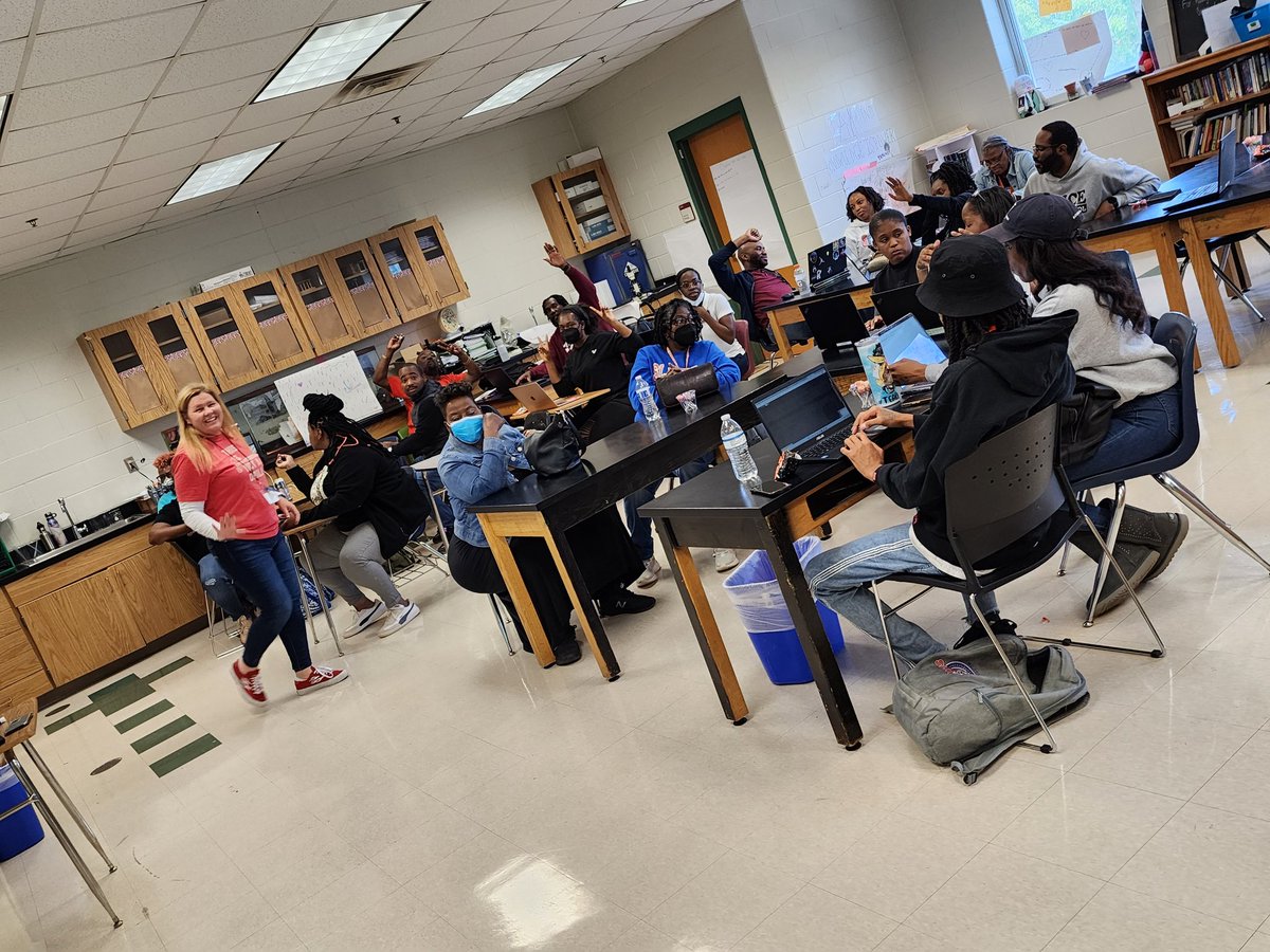 Our teachers said, "WHY do we always have people come in to provide PD when we already have experts in our buildings that can provide that same PD?" Message... 

PBSA's first of five Power PD events that are for us by us! Teachers, you were heard! #PBSApowerPD