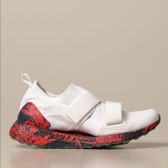 So good I had to share! Check out all the items I'm loving on <a href="/Poshmarkapp/">Poshmark</a> #poshmark #fashion #style #shopmycloset #salvatoreferragamo #marcjacobs #adidasbystellamccartney: posh.mk/jdi23PhANtb