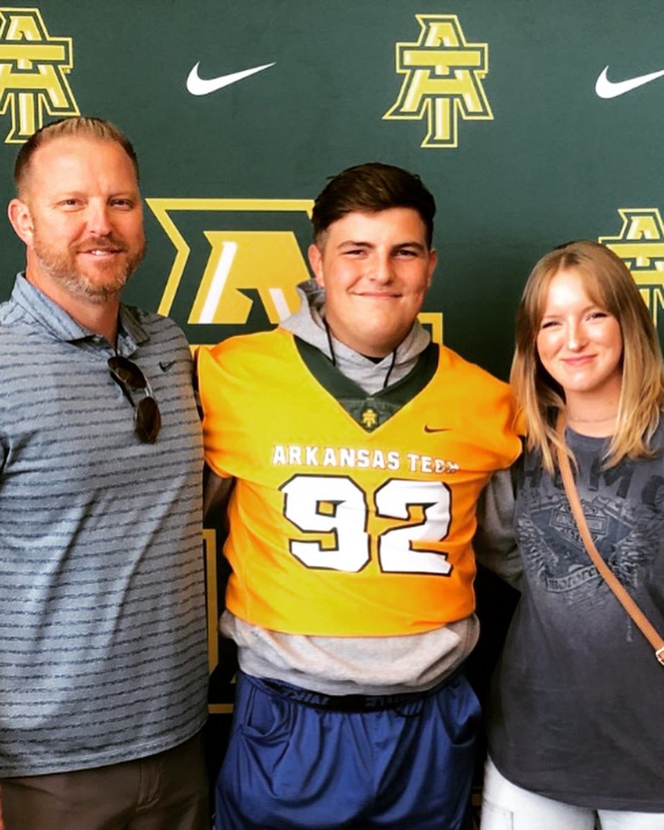 deuce_gentry's tweet photo. Had an amazing time at Arkansas tech yesterday! Thank you for the invite @CoachNSheehan #wonderboys https://t.co/jgMtOuqMsd