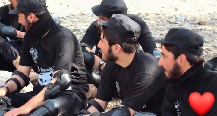 SubhaniKandahar's tweet photo. تقبلهم الله
دوی لاړل😢
خو موږ هم ور پسې یو
بختور خلګ به هغوی وي چي د شهیدانو د کورنیو سره مرستي وکړي
د شهیدانو د وینو سره خیانت کوونکي رسوا کړي.

ربه موږ د خیانت څخه وساتې..👏😭 https://t.co/KDfo81OIFH