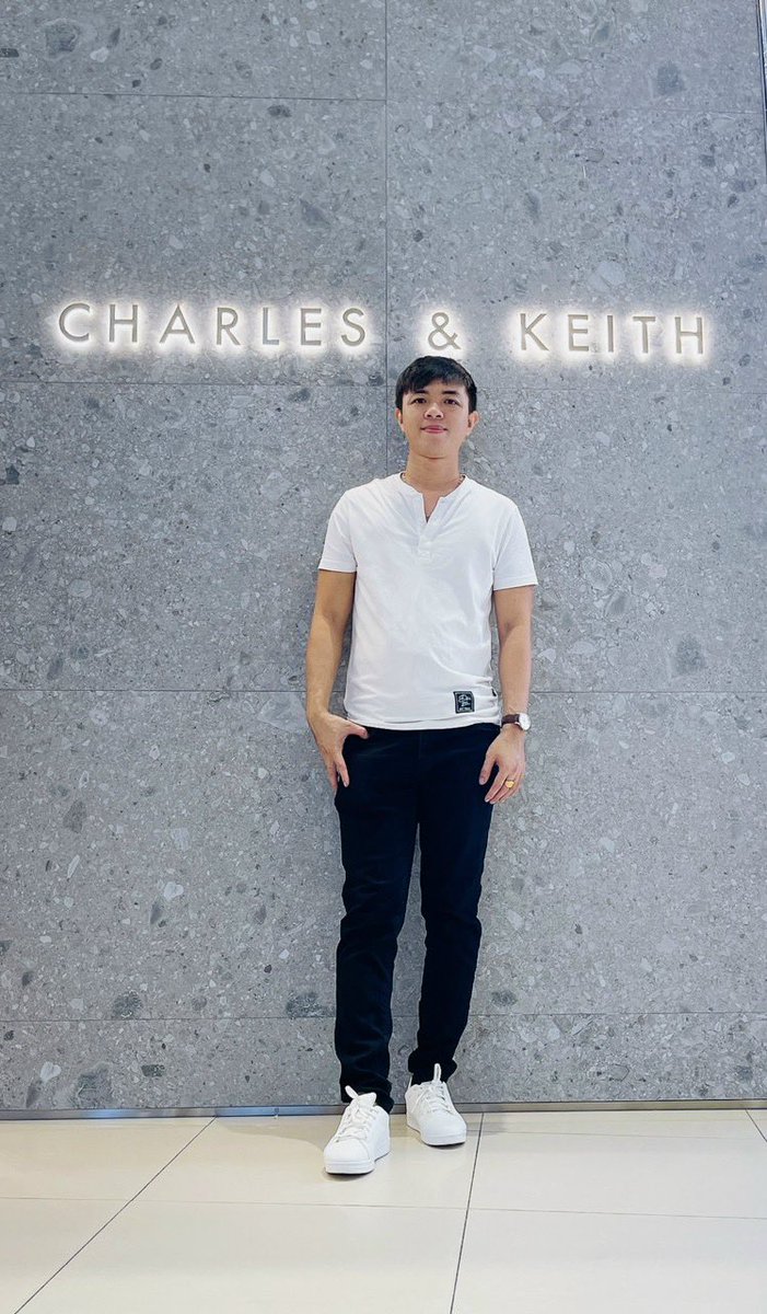 ☘️ Tâm an thì mọi chuyện đều an . 
   yên hay phiền đều từ tâm mà ra .