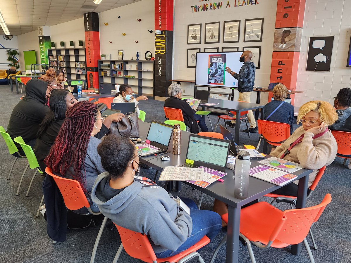 mbraggs_PriceMS's tweet photo. PBSA's first Power PD event! Teachers' choice... There were 10 different options provided. #PBSApowerPD https://t.co/YyDFCfptoy
