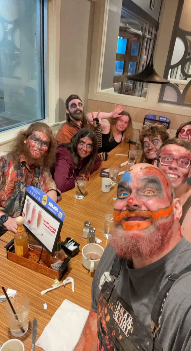 Finding_oz_21's tweet photo. How do you #finish out a long night of scaring? @IHOP of course! https://t.co/1ejTtMvcqX