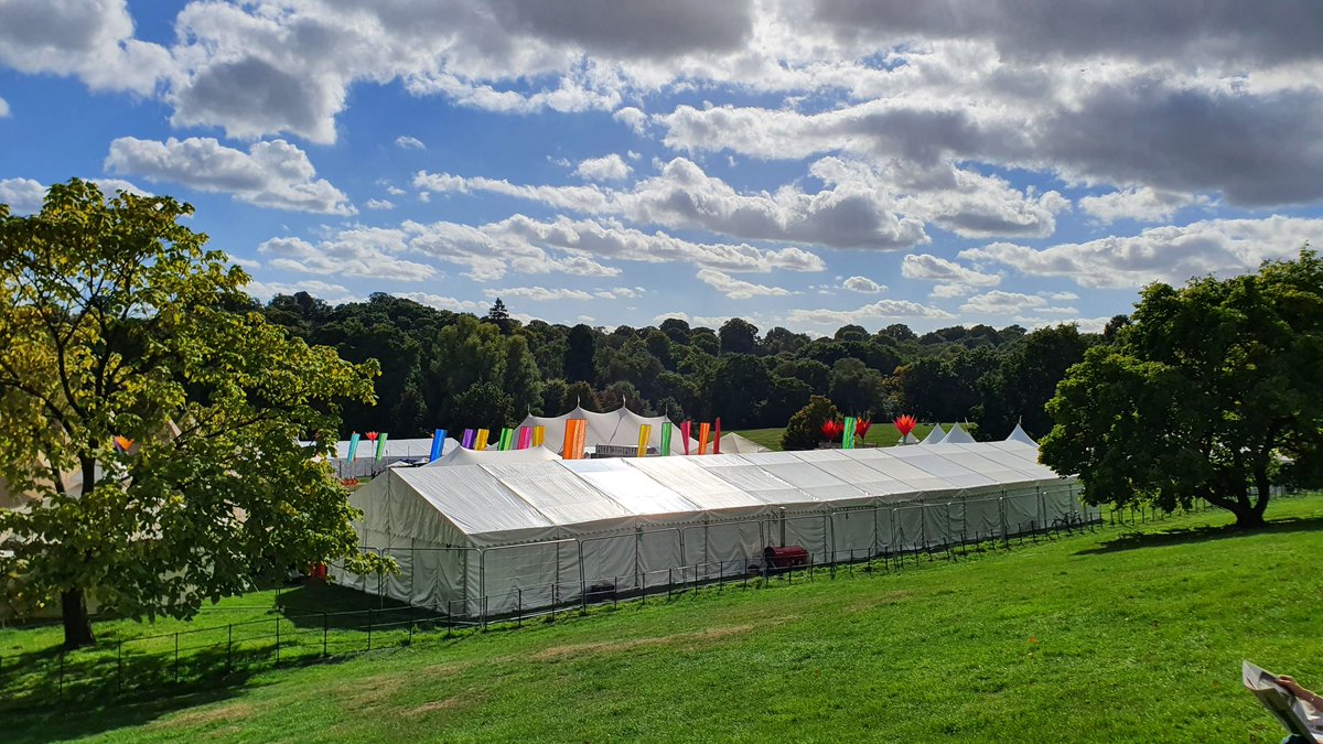 luceliataranto's tweet photo. The sun is out for the @HTLGIFestival! Join me for a talk about 'the cities of the future' at the The Ring 😊
#HTLGI22 #sustainable #cities #Sustainability #carbon https://t.co/tPrlY7H042