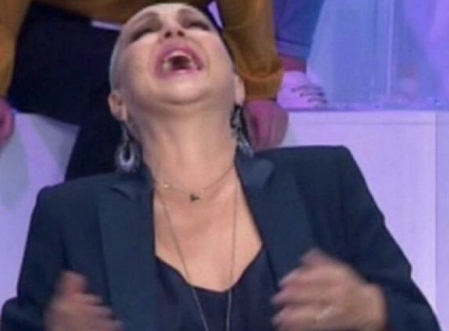"BEH GRAZIE FAI TU QUELLO CHE FA LUI"

#Amici22
