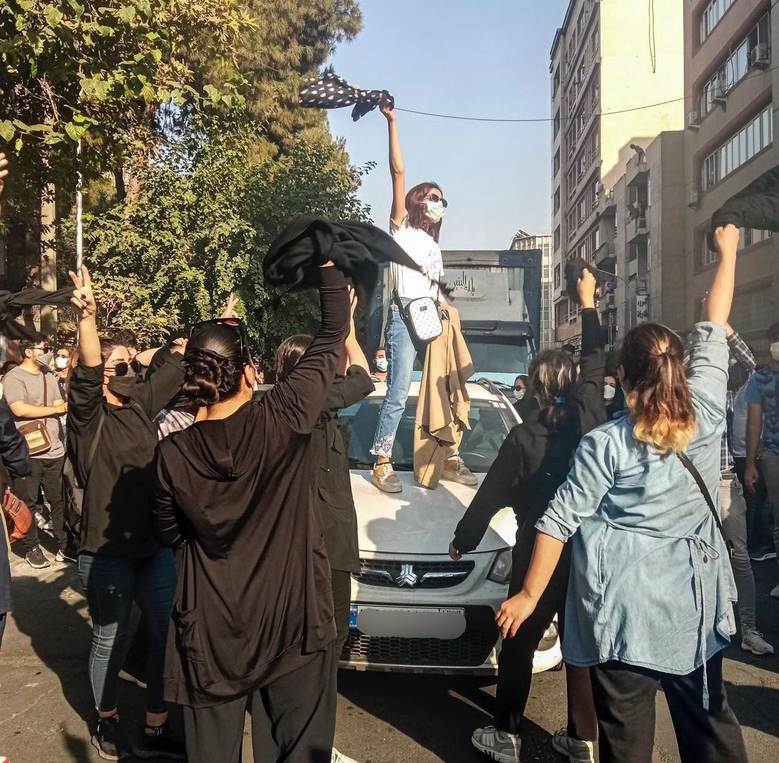 Nonecloseterm's tweet photo. If it looks like a Revolution, Feels like a Revolution, It probably IS A REVOLUTION!

#مهسا_امینی #MahsaAmini #IranProtests2022 #IranRevolution https://t.co/xl96ra8Bfg