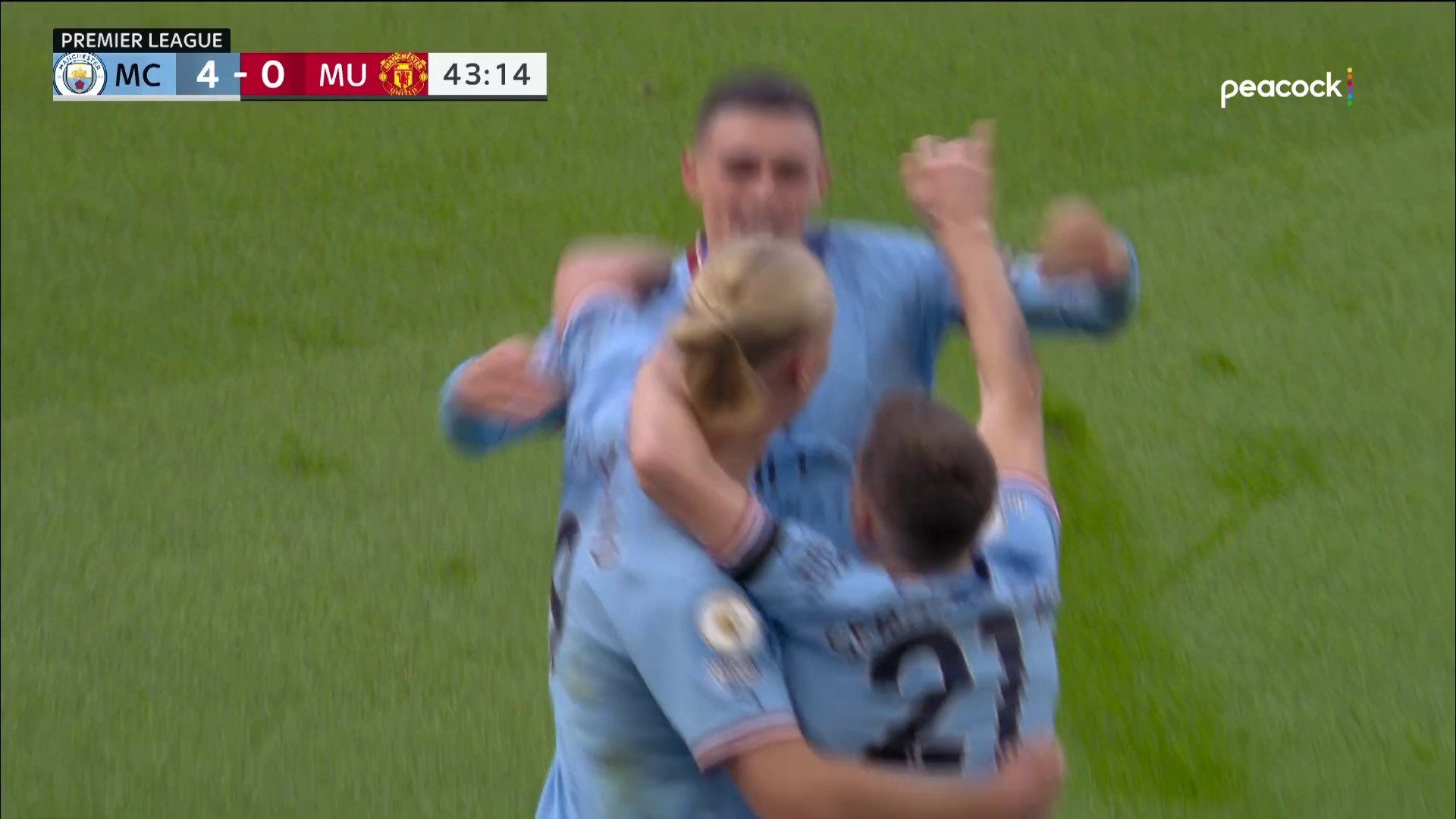 Phil Foden has his brace and it’s 4-0! 😱

How about that pass from Erling Haaland, though! 🥶 

🎥 via @NBCSportsSoccer 

”