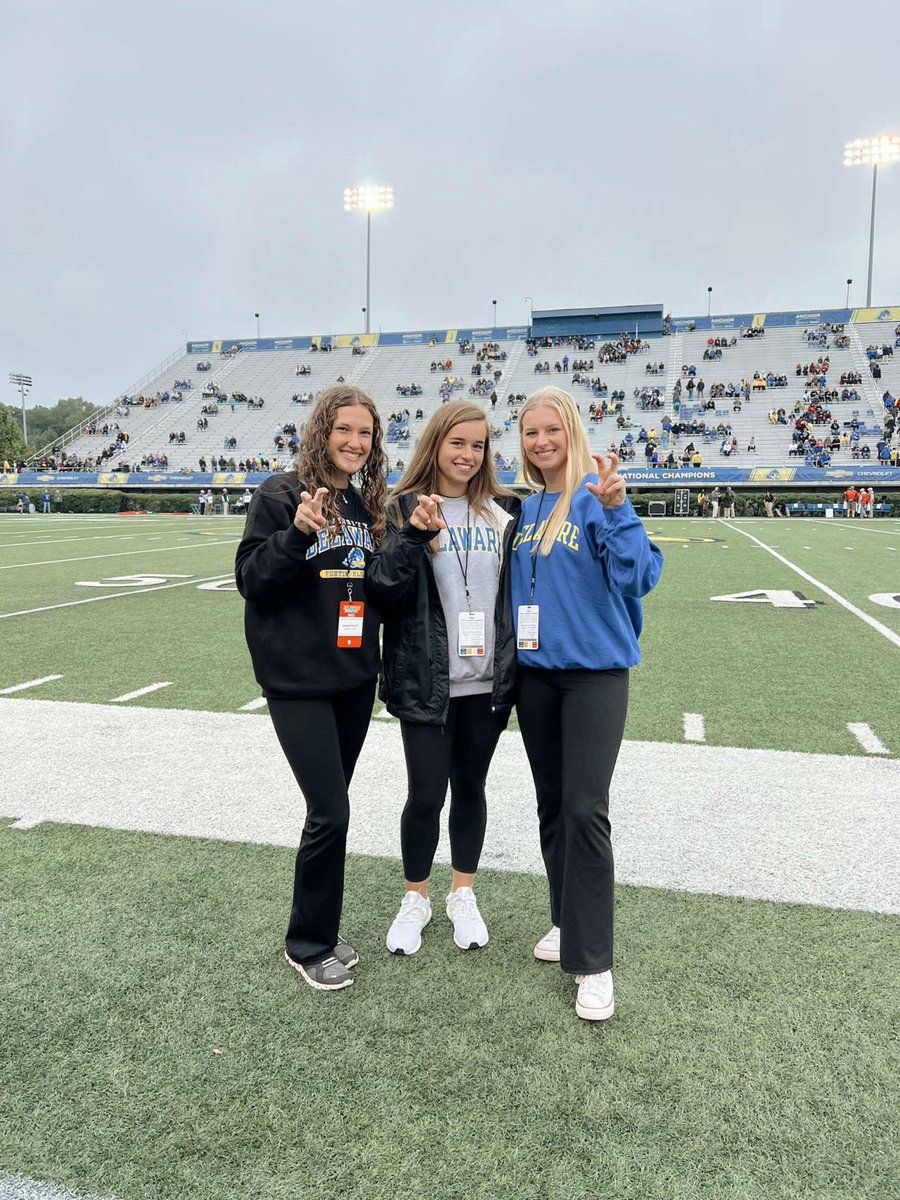 emma slutzah tweet media