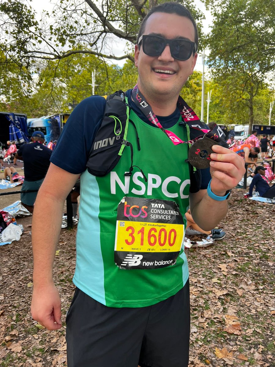 matthewjmawson's tweet photo. So well done ⁦@MawsonJake⁩ !! Super proud, £2500 raised so far for an amazing charity ⁦@NSPCC⁩ ! Donations open until 31st October https://t.co/EXxXMqUlo8 https://t.co/8WLaJvan7M