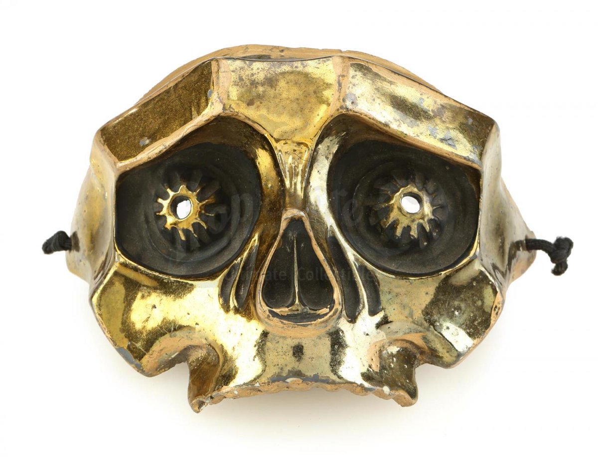 TheSpaceshipper's tweet photo. Flash Gordon (1980): Ming's soldier mask (pics from Propstore) https://t.co/lDYvDMAudT