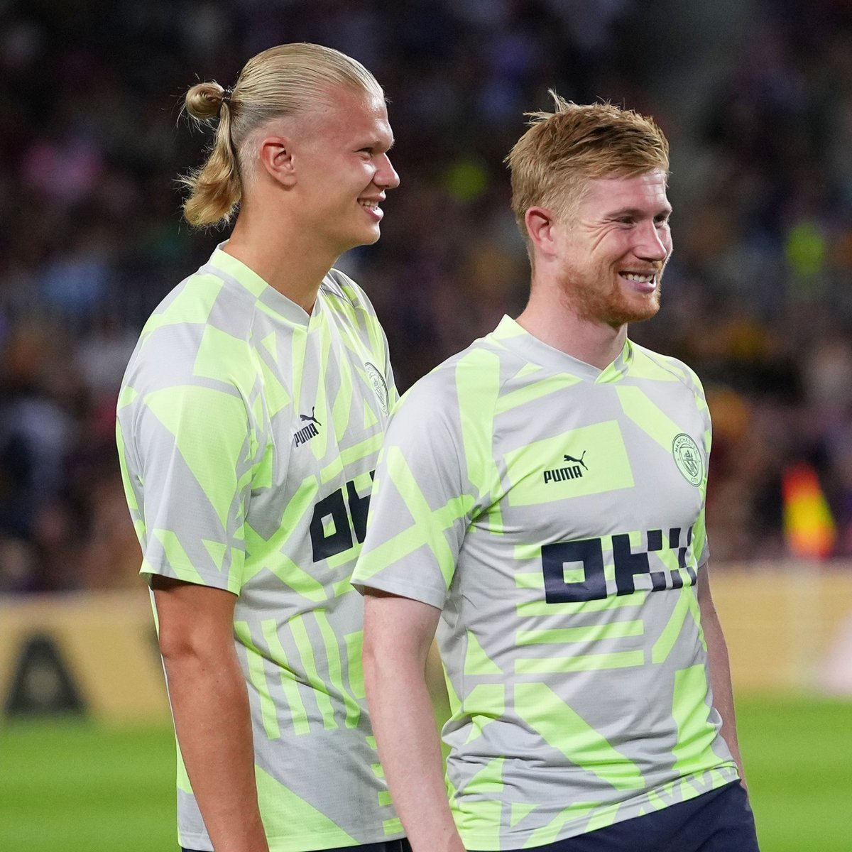 Manchester City possède le meilleur attaquant du monde et le meilleur milieu de terrain offensif du monde.

C'est trop. 🔥