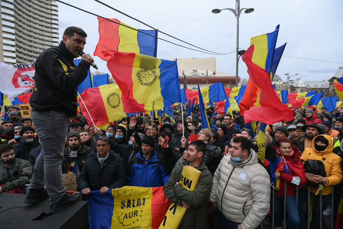 tobimono2 on Twitter 