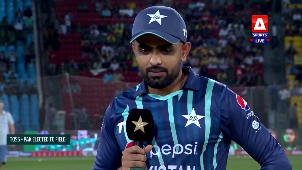 Cricketfreak56's tweet photo. Babar's laugh after winning the toss👑😩
He's so cutee Ma Sha Allah!!❤️

#PakvsEngland2022 #BabarAzam𓃵 https://t.co/t4v4HL9OQj