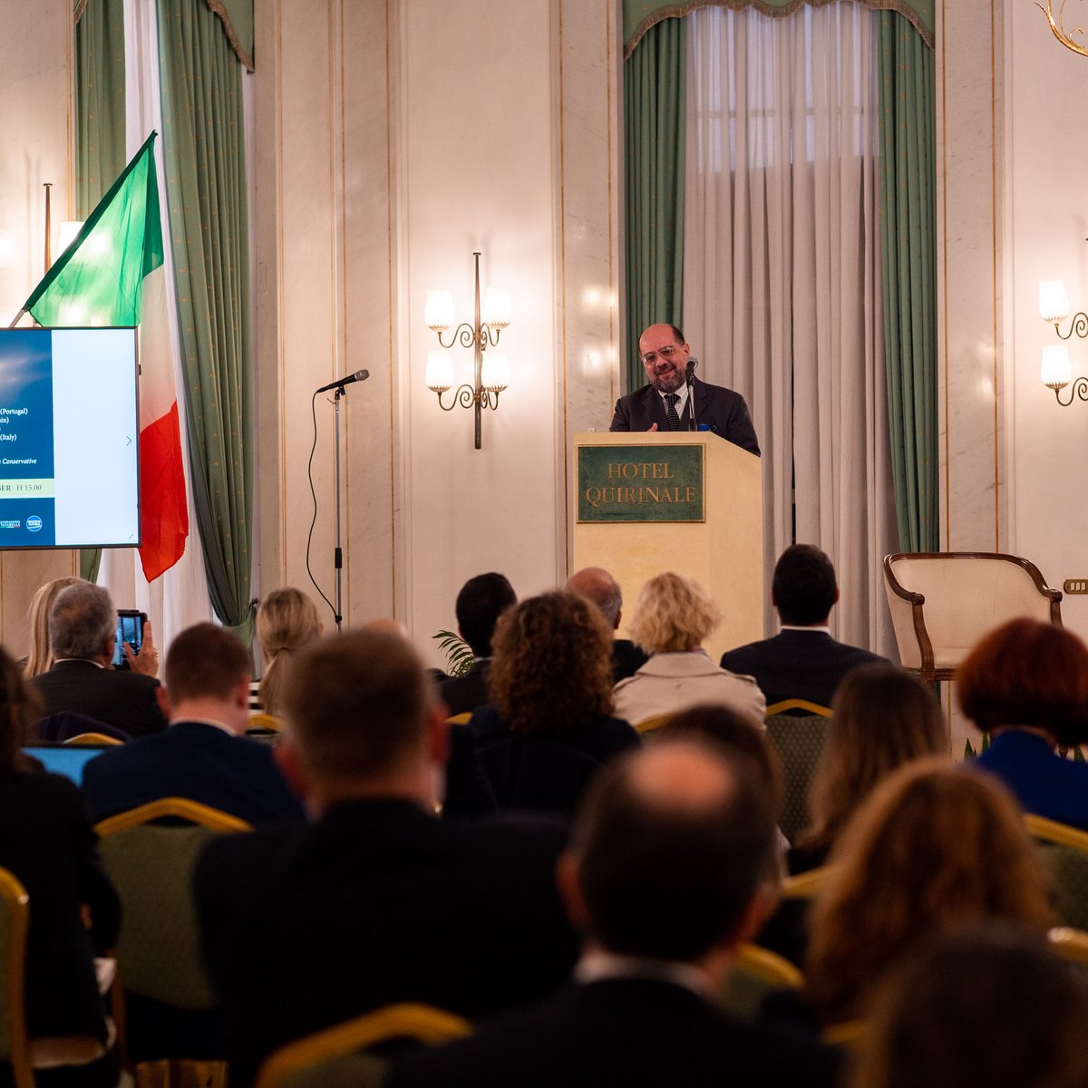 EuroConOfficial's tweet photo. 🎉Thank you all for making our #ItalyCon conference a success! Grazie @giubileif @nazione_futura and @FGTatarella!
👥We are grateful to our fantastic speakers for their insightful lectures that have sparked constructive discussions. We wish them a safe journey home! https://t.co/EfPtakrybd