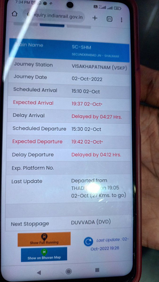 Mukherjeeberoj1's tweet photo. @RailMinIndia train no 07741 sc shm puja special was was suppose to arrive at vskp at 15.10 according to schedule arrival and schedule departure was 15.30..Time now 19.33 the still not arrived at vskp...horrible experience... https://t.co/ViFyTPSHYZ