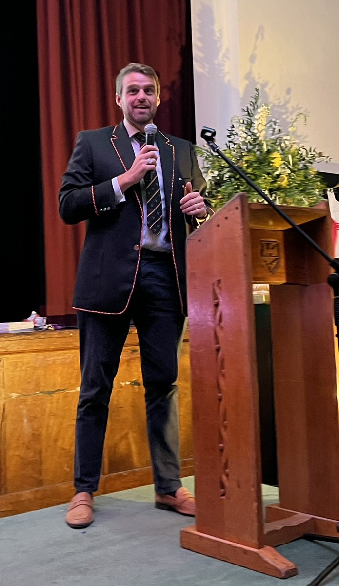 It’s not everyday you meet such an amazing rower. An inspirational speech <a href="/tidewaysculler/">tydey.eth</a> at last nights <a href="/WBSBC/">WBSBC</a> annual dinner. Thank you #inspiring #rowinglife #UnoAnimo