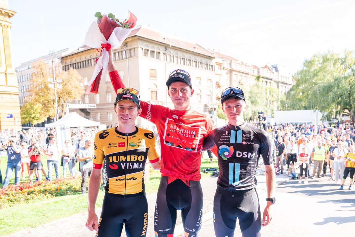 cro_race's tweet photo. Matej Mohorič izveo je ono za što je na početku etape mislio da je nemoguće! 

Uzeo je prvi prolazni sprint te uz bonifikacijske sekunde za 2. mjesto na cilju zapečatio pobjedu u ukupnom plasmanu ovogodišnjeg CRO Racea!! 🏆👑

📸: Sport- IT https://t.co/yw36j3ZYyL