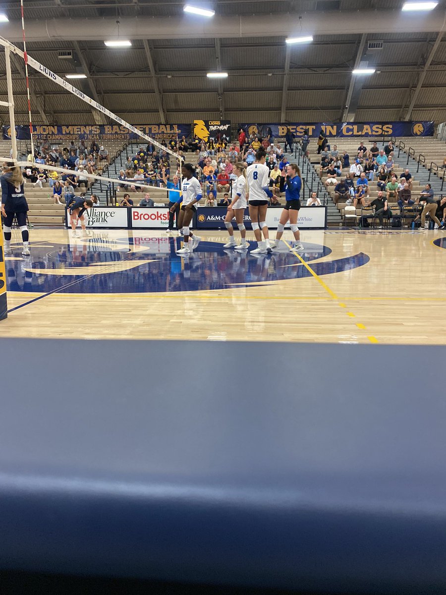 KEMcCluney's tweet photo. Thank you to all the fans that packed the Fieldhouse and created a big time atmosphere @Lion_Volleyball and thank you to @Lion_Cheer @Lions_FB @lion_mgolf for supporting your fellow student-athletes! #unleashthebeast #903life https://t.co/TKkaSDutJl