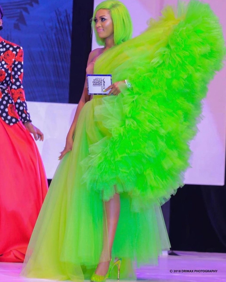 SpiceDianaUg's tweet photo. Your AWARD WINNING FASHION QUEEN 👑 #Extraspice

 Any ideas of how I should dress on 16.Dec for the @asfawards https://t.co/BmXSNBXwxs