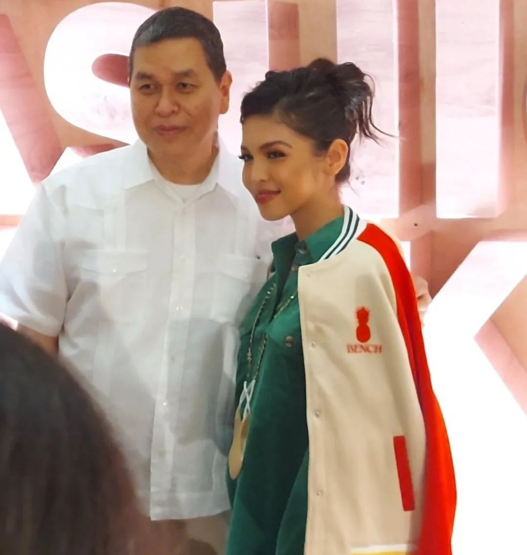 alvinvelasco4's tweet photo. Maine with Ben Chan.
Ctto

#BENCHFashionWeek2022
#MaineBenchFW2022 
#MaineMendoza https://t.co/GVi1KGA9mN