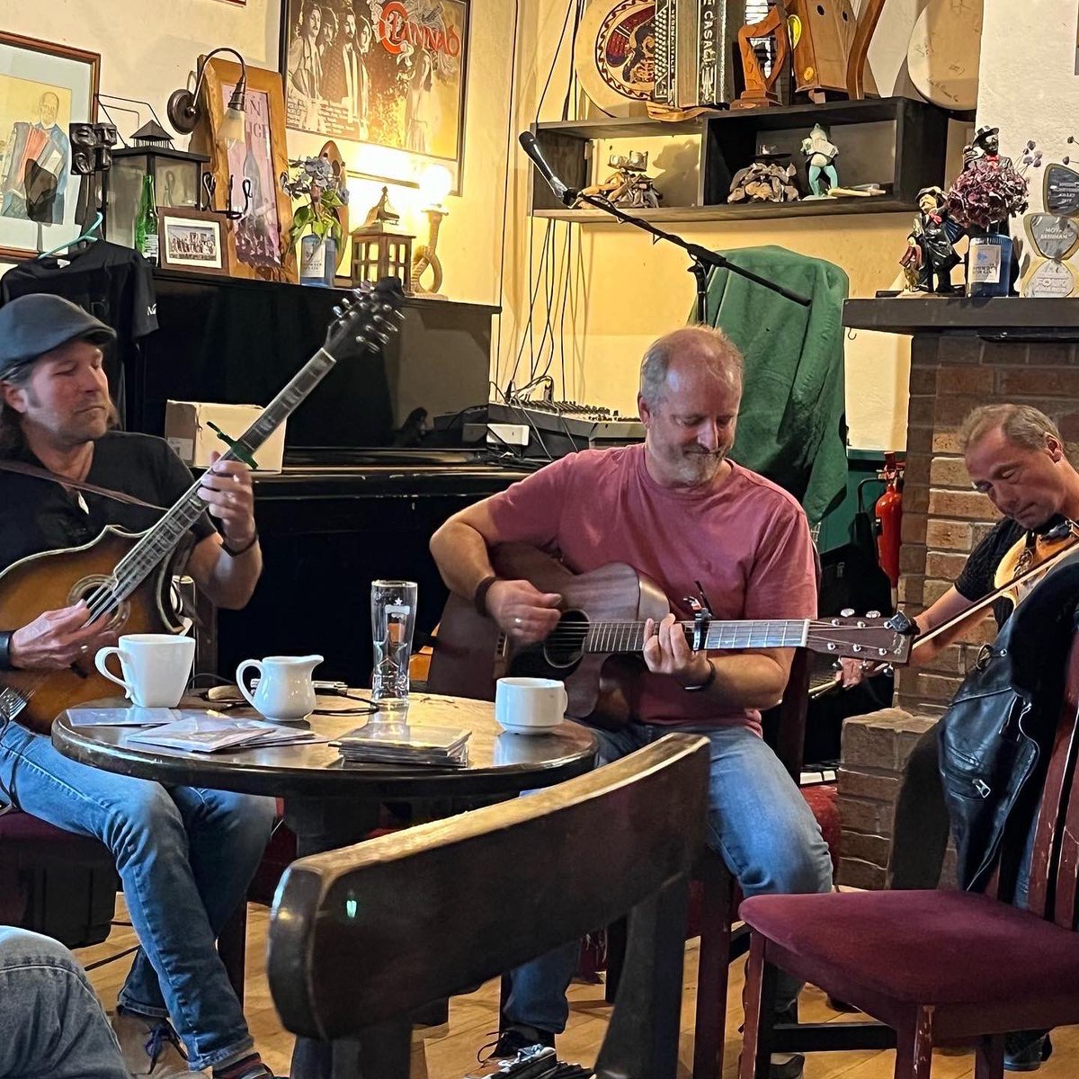 HomeDitty tweet media