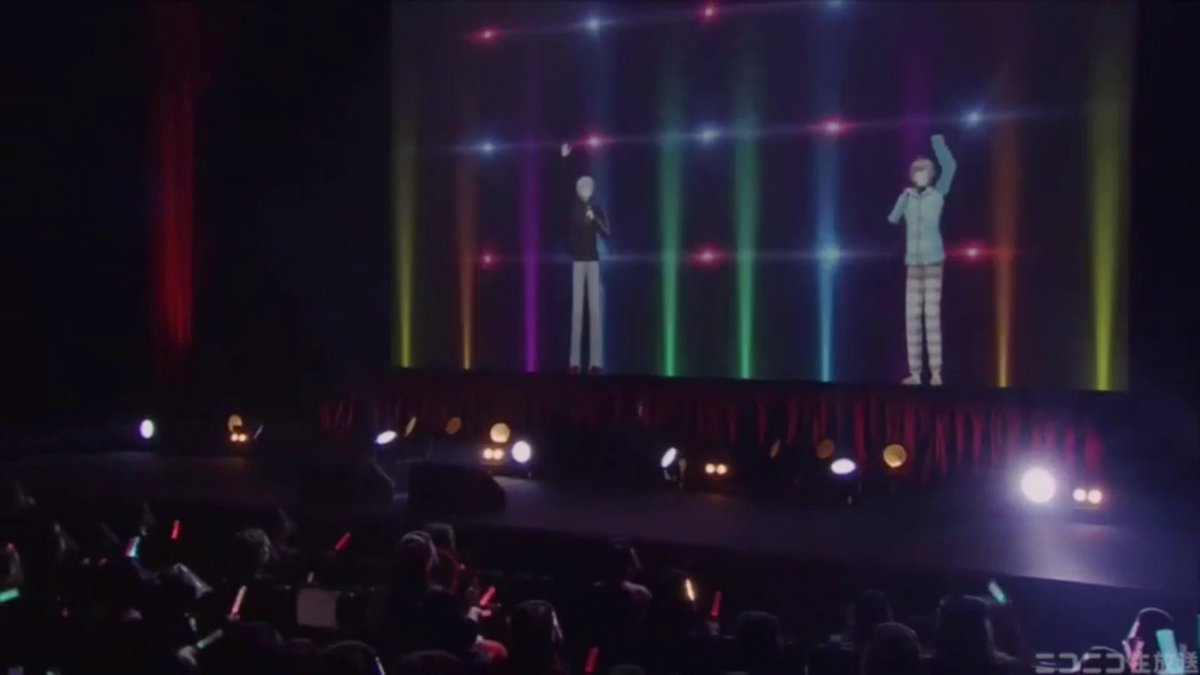 watagashi_mitai's tweet photo. i just couldn't relax until i did this but just look at the difference...... this is chronoir singing lipxlip songs in the past 3 years........
2020 yume fanfare (left)
2021 romeo (right)
2022 kono sekai no tanoshimikata (bottom 2) https://t.co/P5sLVliSpN