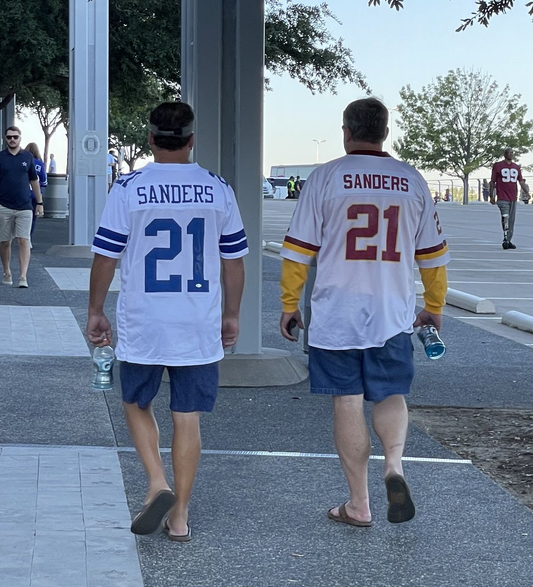 jonmachota's tweet photo. Cowboys vs. Commanders today at AT&amp;T Stadium https://t.co/CZAbRs7V2p