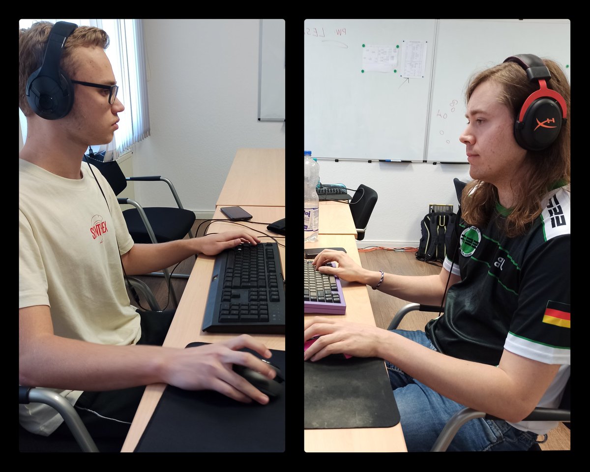 Das Grand Final im Major Bracket hat begonnen.

📽 Seid live dabei auf twitch.tv/leipzigesports 

<a href="/Luke_sc2/">Luke</a>  🆚 <a href="/Aelith_/">Aelith</a> 
wer wird den Sieg mit nach Hause nehmen? 
#CC9 #CommunityCupLES #Starcraft2 #Breitensport