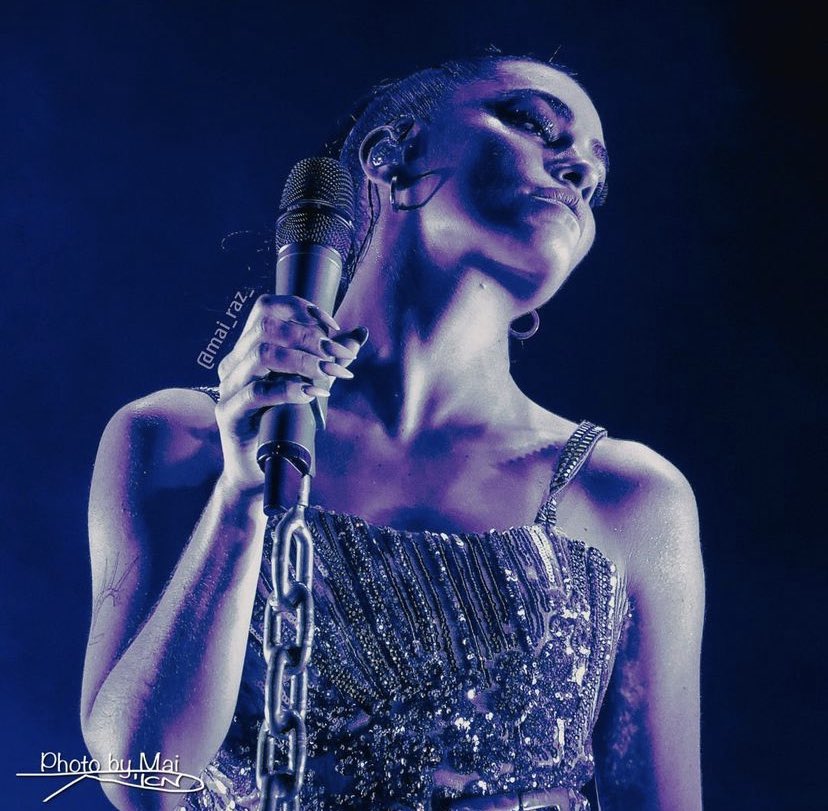 lalinoticias1's tweet photo. FOTONES DEL DISCIPLINA TOUR EN ISRAEL 🇮🇱🚀❤
.
.
#lali #laliesposito @lalioficial
#lalimusica #disciplinatour #LaliEnIsrael #LaliEnEspaña
#lali2022
📸|Cc https://t.co/DsMsXY8Bvu