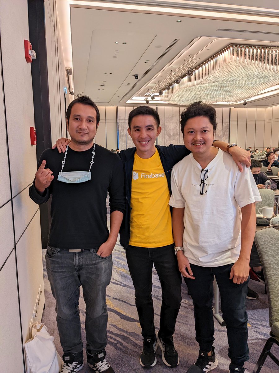 Jirawatee's tweet photo. Full house at #DevFestBKK, I'm very happy to meet lots of eager developers in the event 🤟 Hope everyone enjoy and get idea in how to protect your backend from abuse with #FirebaseAppCheck.
🙏🏻Thank you for all the applause and laughter that you guys gave during my session. https://t.co/95kwk2CuZ6