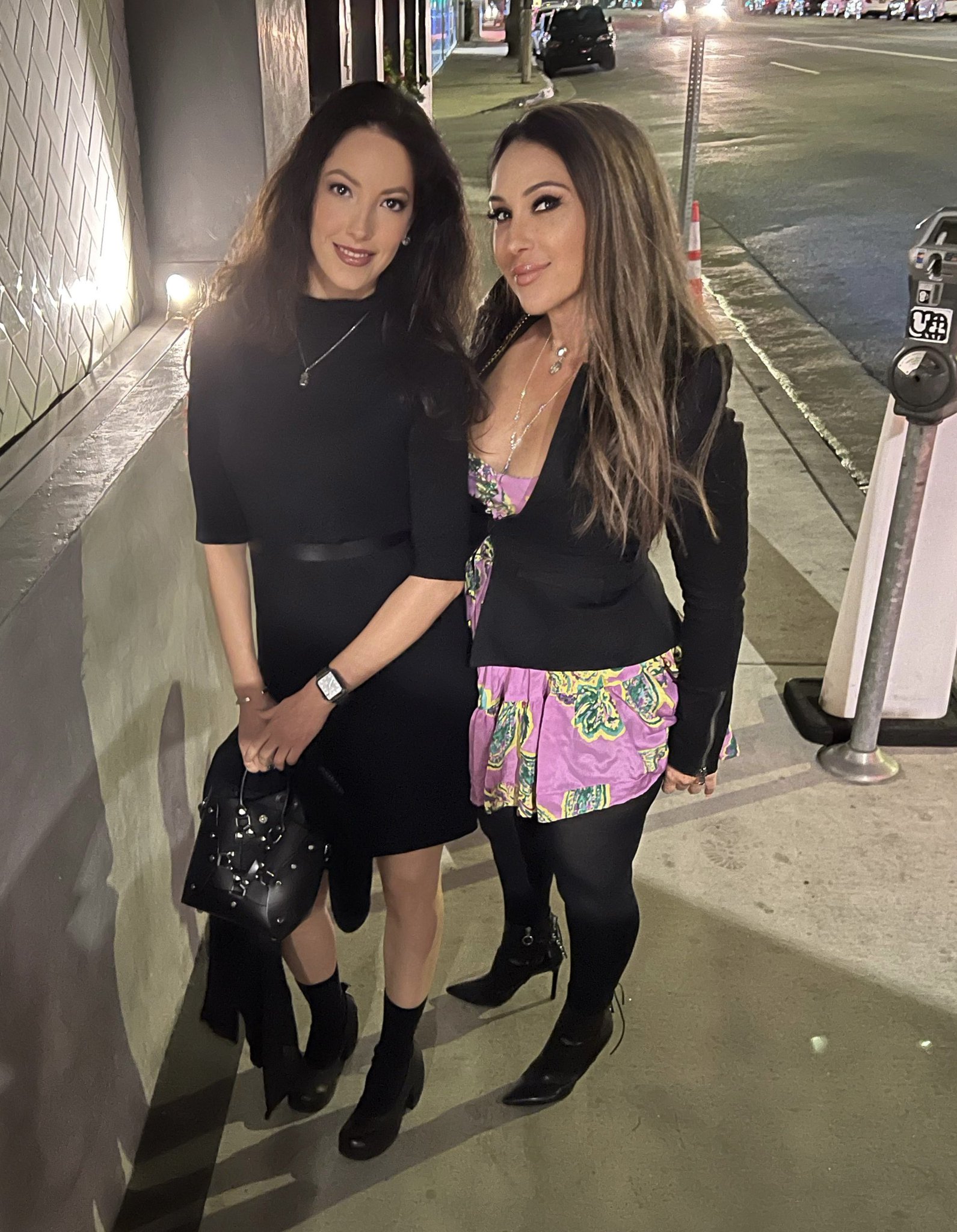 Jenna Haze on X: Really enjoyed the new fall menu last night  w/@PsychicMojan ✨ Delicious! 🤤 @Crossroads  / X