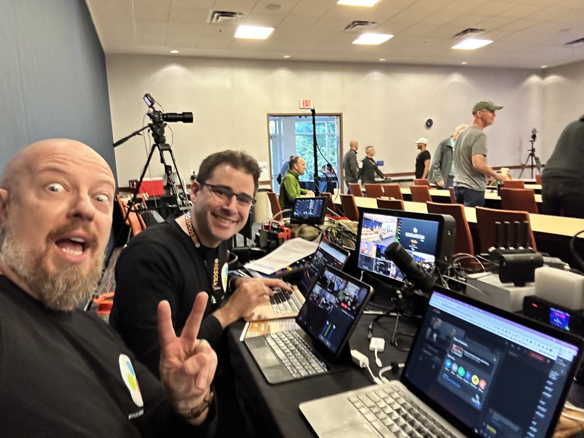 photojoseph's tweet photo. It’s #ResolveCon Day 2! I’m back with @aaronpk running the live stream and finding all new problems today! 😂 Join the BTS madness! https://t.co/KQQ7WPQ4x3 https://t.co/hDHScLnUyf