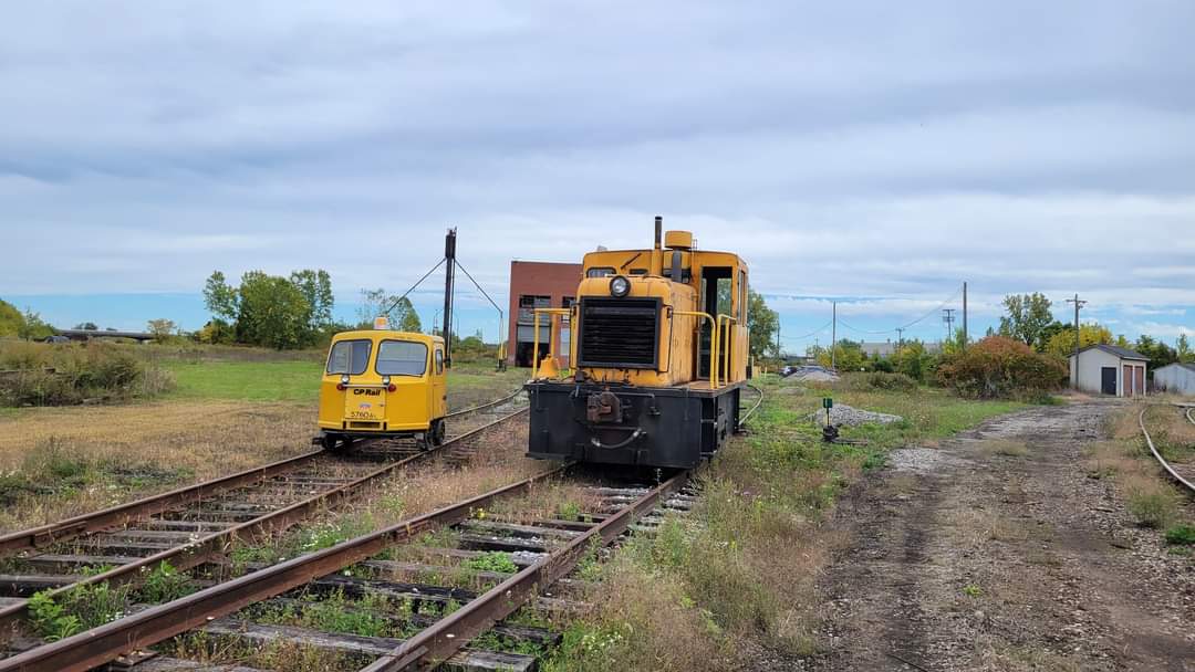 NiagaraRailway's tweet photo. Our season is now over, thanks to everyone who came to visit during our 25th Anniversary year. 2022 has been great, and we look forward to even more in 2023. Join us at the train show https://t.co/2xj1Ru7OSG on October 30th in St. Catherine's. https://t.co/YrI7skmNhC
