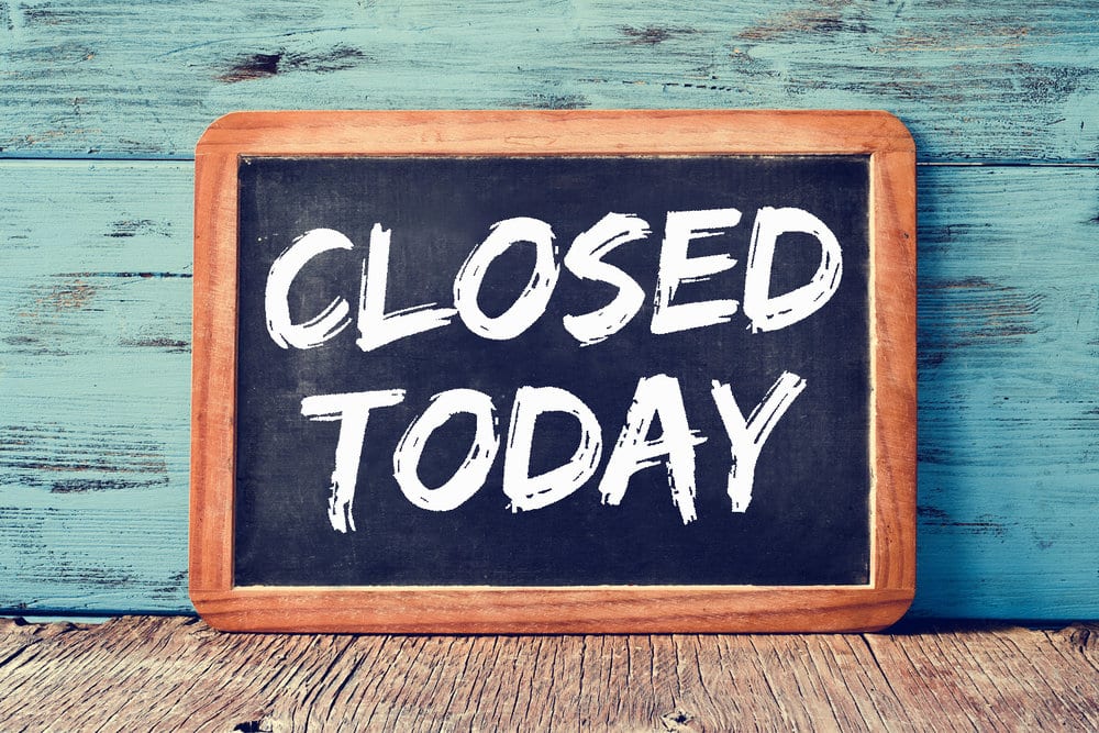 Due to unfavorable weather conditions, LongHouse will be closed today.  Please visit us when we reopen on Wednesday, October 5. Stay safe everyone! #hamptons #closedtoday #unsafeconditions #highwinds #easthampton #sundaynotsofunday