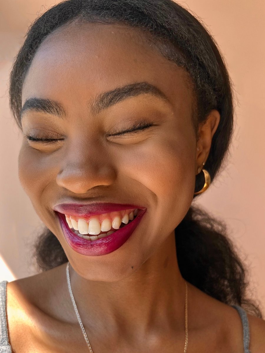 colorstreet's tweet photo. Nothing says confidence and glamour like Color Street Lipstick. 💋

Shade shown: Baddie 
Shop: https://t.co/aJCFxOMSoC https://t.co/pxNPVtyNH1