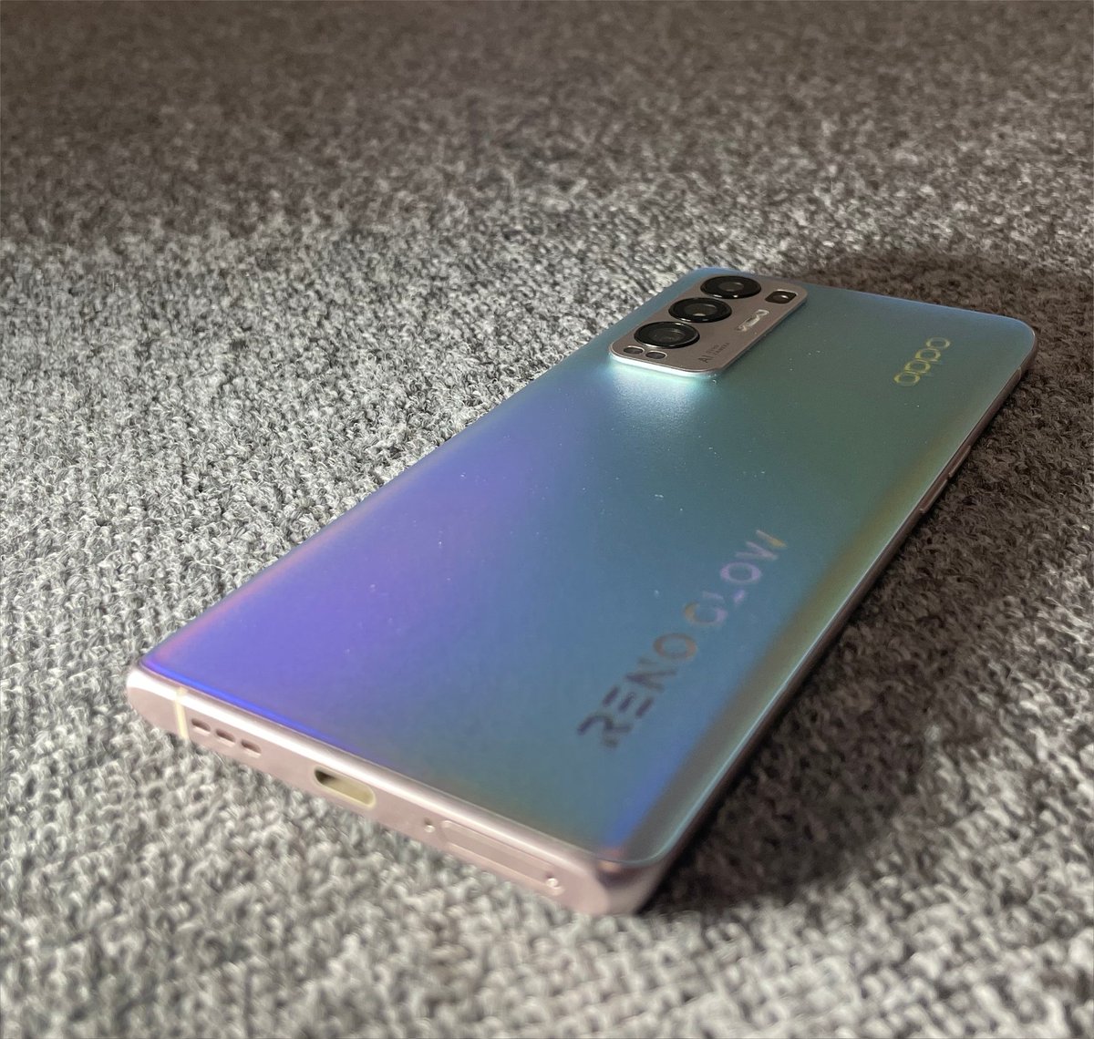 smaph's tweet photo. RenoGlow第二段(^q^)
#OPPOReno5ProPlus https://t.co/KctJWpkvoD