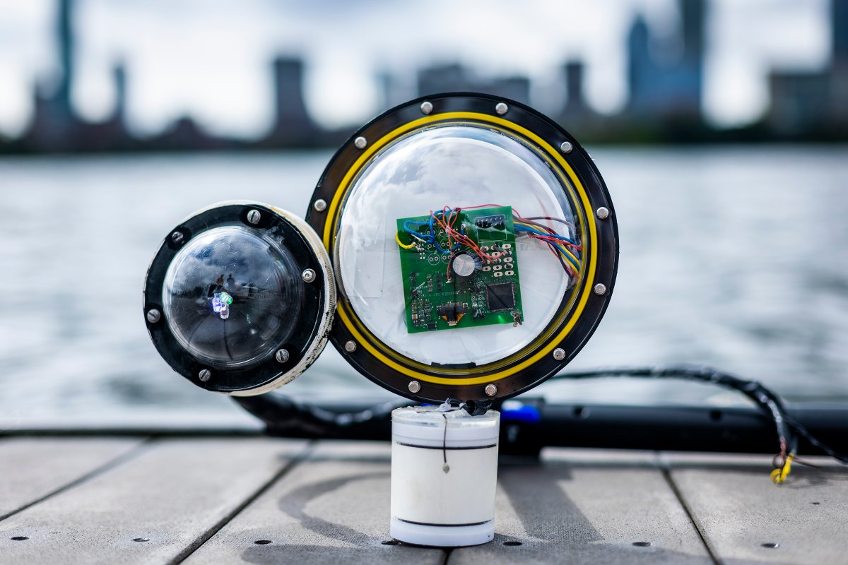 MIT engineers build a battery-free, wireless underwater camera: The device could help scientists explore unknown regions of the ocean, track pollution, or monitor the effects of climate change. mitsha.re/S8hL50KUwA8