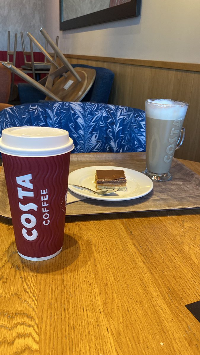 Jdubz78's tweet photo. Game day priorities. @marksaunders22 misses out. #Kerrching #Savingmoneyexpert https://t.co/cCvE78kiJE
