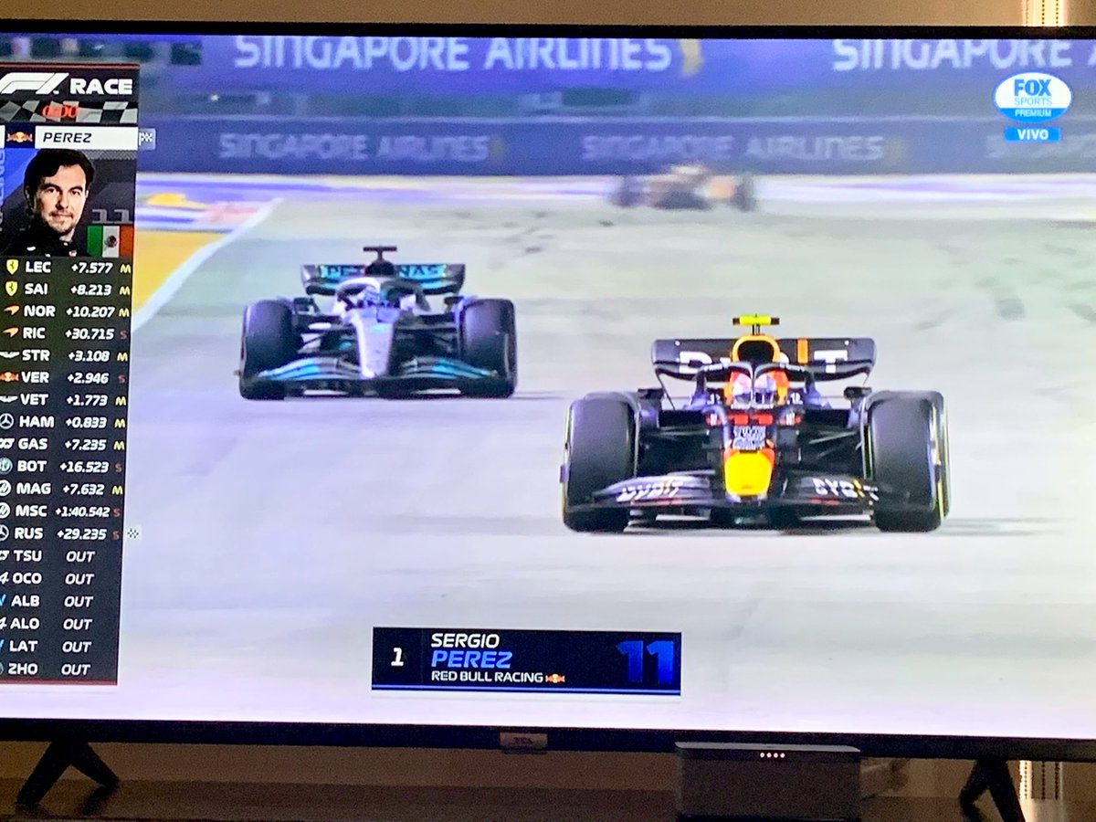 pcmorones76's tweet photo. Vientosssss #SchecoPerez ππ»ππ»ππ»
The Mexican way!. πͺπ»π²π½
#RedBullBatalla #RedbulTeam
#MaxVerstappen https://t.co/qJ8fAy9VHk
