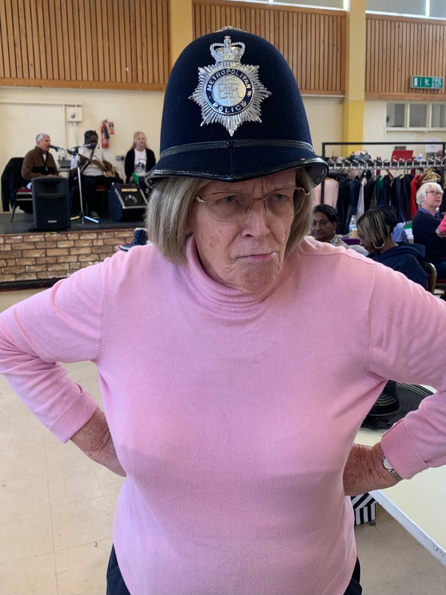 Perry Vale Police tweet media