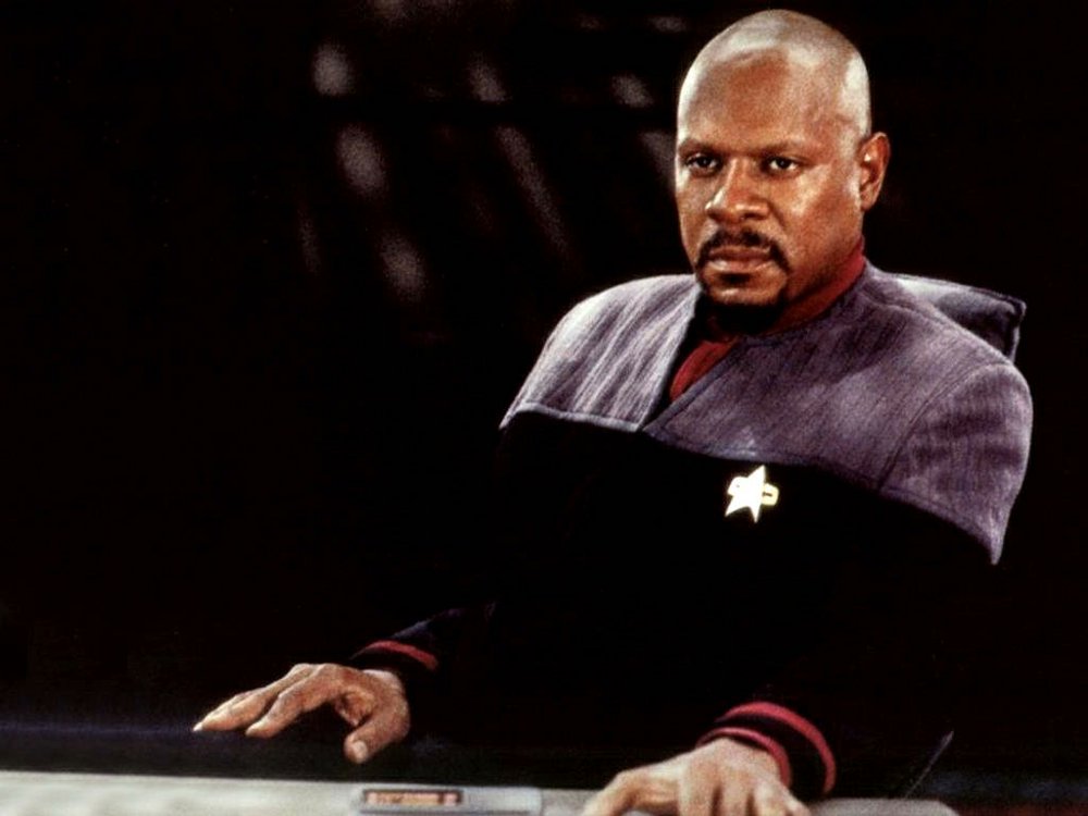 Happy Birthday to the Emissary himself. Happy Birthday Avery Brooks, one of my favorite captains. 