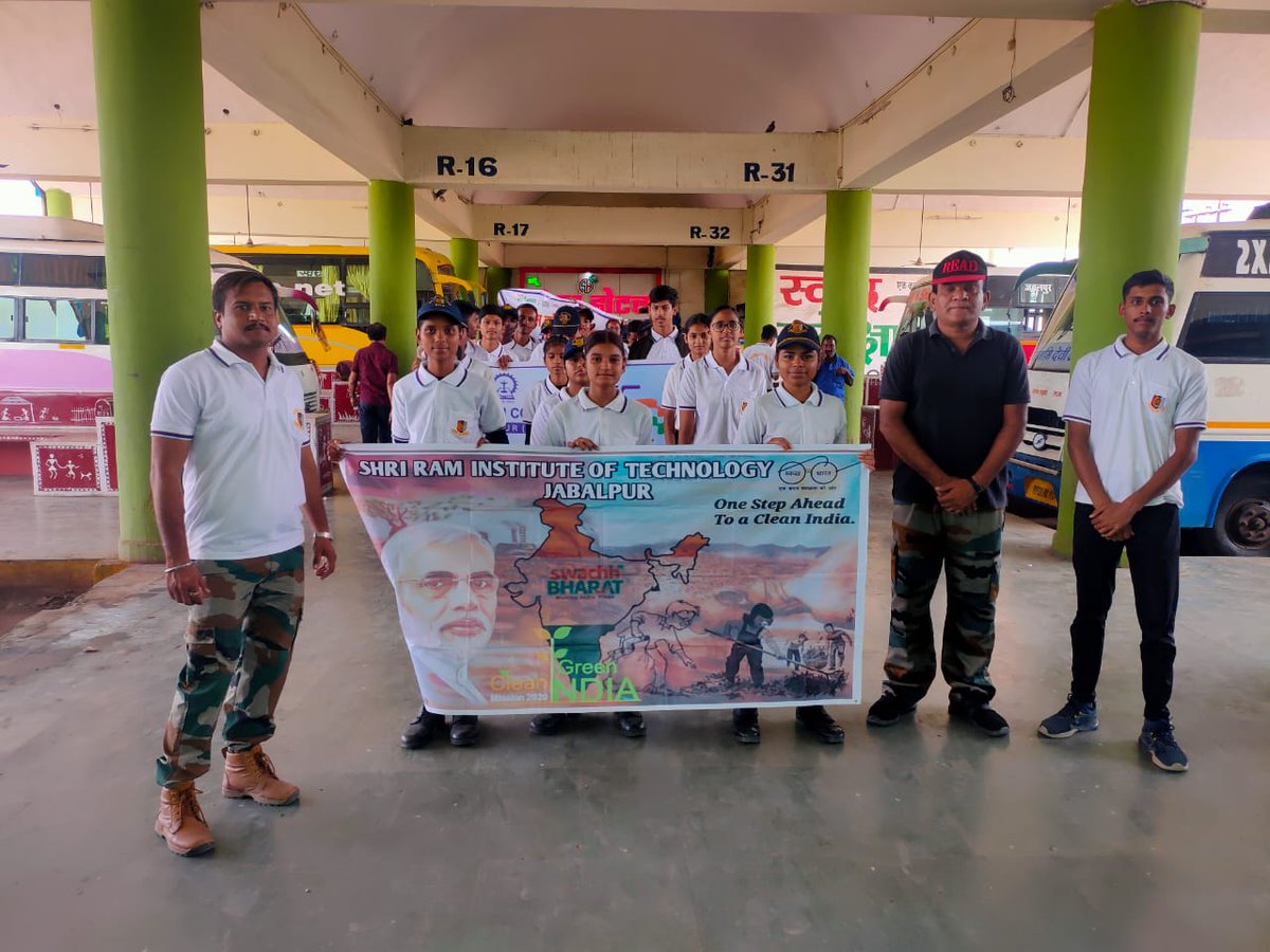 KASHEER28274680's tweet photo. MA NARMADA RAHAT CLINIC #4mpctr #NCC #SRIT #SwachhBharat @fourmpctr @PMOIndia on the occasion of Mahatma Gandhi Jayanti and Lal Bahadur Shastri Jayanti. https://t.co/9uRsFm8GMh