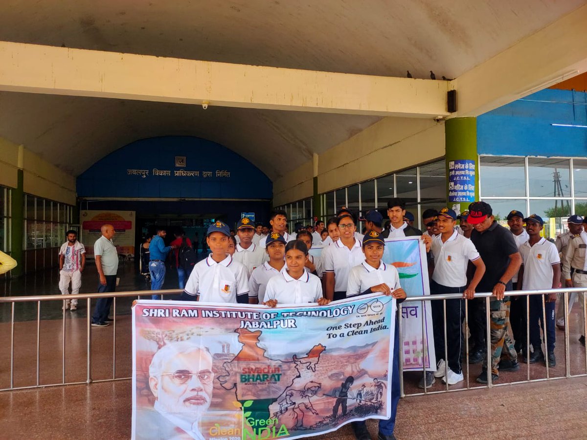 KASHEER28274680's tweet photo. MA NARMADA RAHAT CLINIC #4mpctr #NCC #SRIT #SwachhBharat @fourmpctr @PMOIndia on the occasion of Mahatma Gandhi Jayanti and Lal Bahadur Shastri Jayanti. https://t.co/9uRsFm8GMh