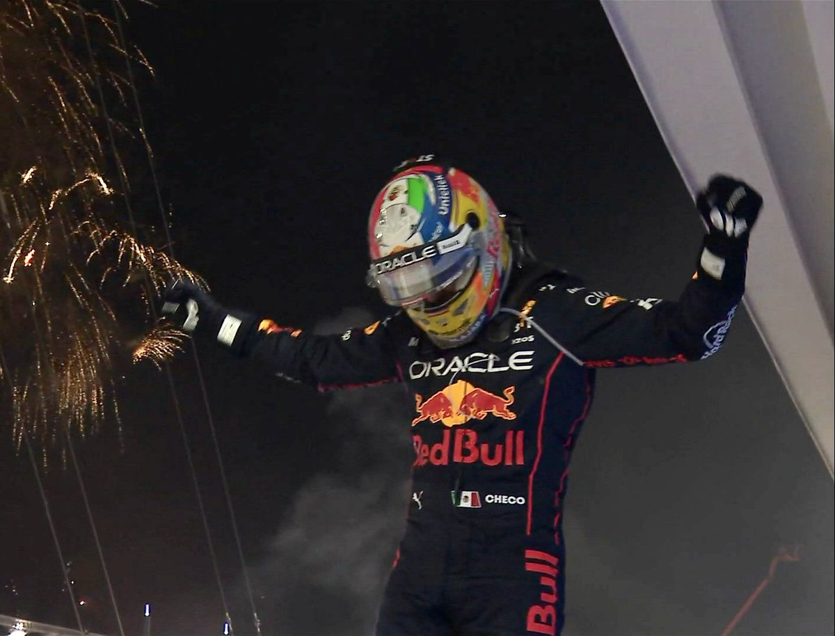 DanniMendiola's tweet photo. ¡Himno Nacional Mexicano! 🇲🇽😏 #SingaporeGP https://t.co/nyNskudy9G