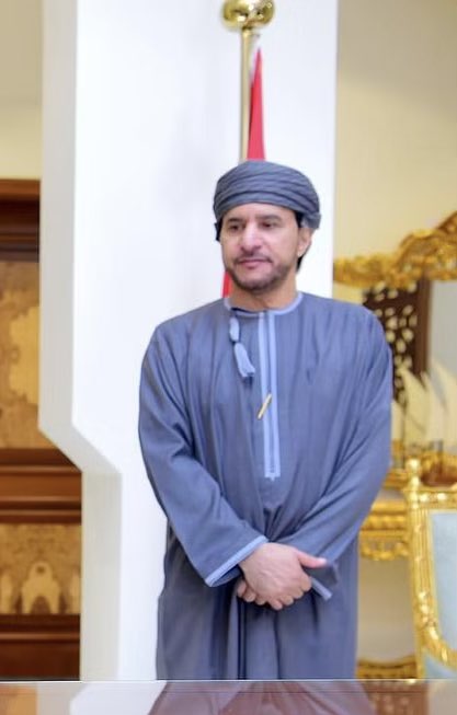 OmaniDecisions's tweet photo. مرسوم سلطاني بتعيين سيف بن ناصر بن راشـد البداعي سفيرًا لنا فوق العادة ومفوضًا لدى الجمهورية الجزائرية الديمقراطية الشعبية. https://t.co/jo7ojaqRFQ