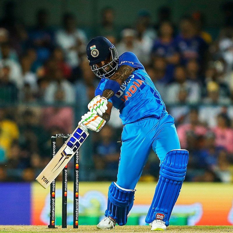 #TeamIndia has kept a huge total in front of South Africa 💙🔥
Team India made a record 237/3 runs against 🇿🇦
#INDvsAUS #T20I #Cricket #BCCI