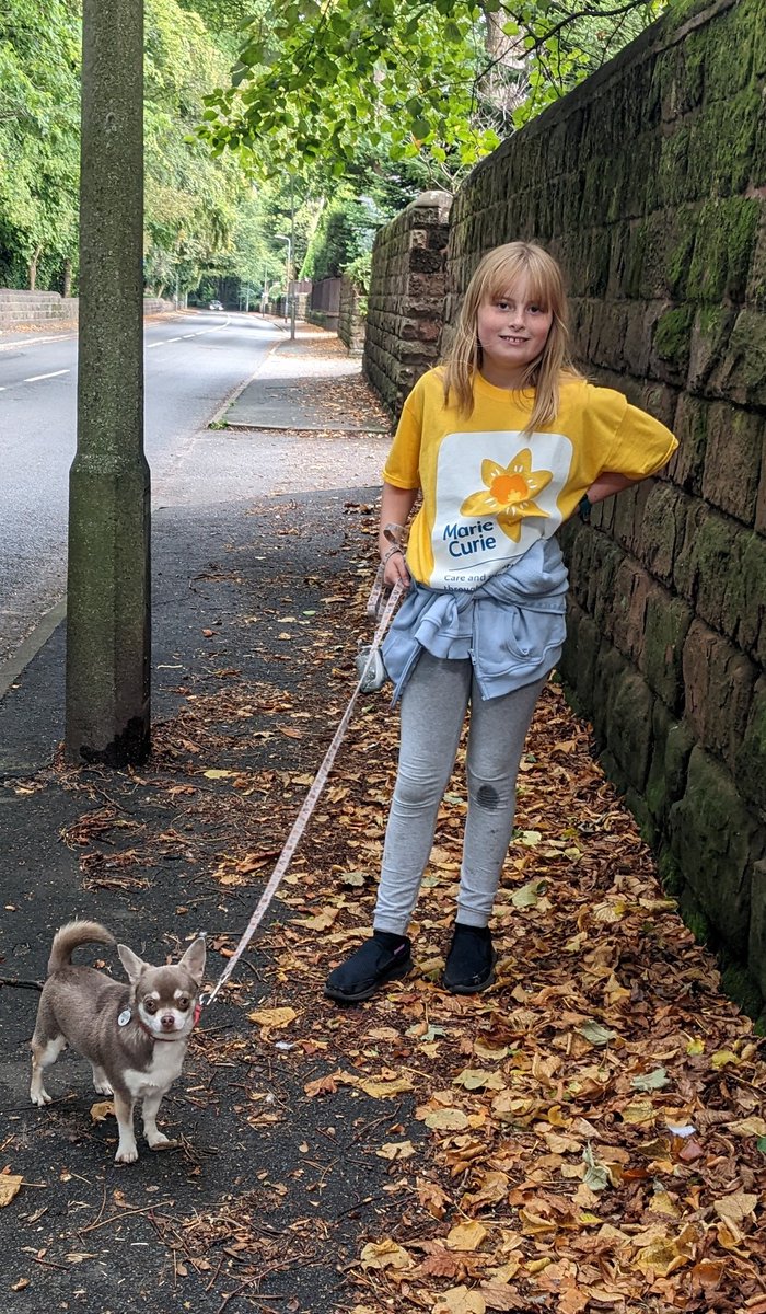 We're off on another @mariecurieuk fundraiser 💛 Jessie has signed up to walk 100km with Moochie in October... I'm not sure that Moochie knows what's going on 😊 #proudmum #fundraising #dogwalking @LiverpoolHosp