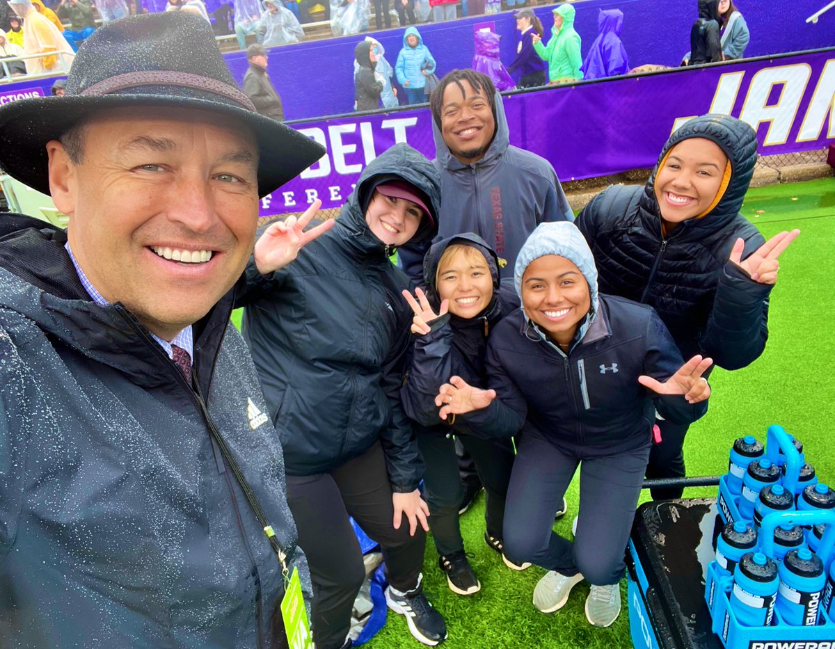 kdamp's tweet image. On a cold and miserably wet day, I was glad to spend a few moments encouraging our students who made the trip to support @TXSTATEFOOTBALL. Thank you, student trainers, @TXSTCHEER, and @TXSTBoko for carrying on, despite the weather. For what it’s worth, Boko, I thought you won!🐾