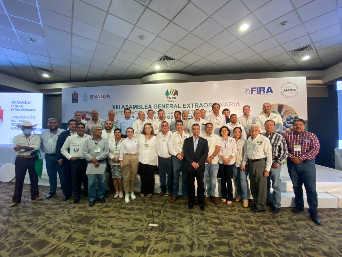 Durante los trabajos de la XIII Asamblea General Extraordinaria, encabezados por nuestra presidenta nacional Mtra. María del Rosario Enríquez Morán, se tomaron decisiones para fortalecer y renovar la vida institucional de nuestra organización.